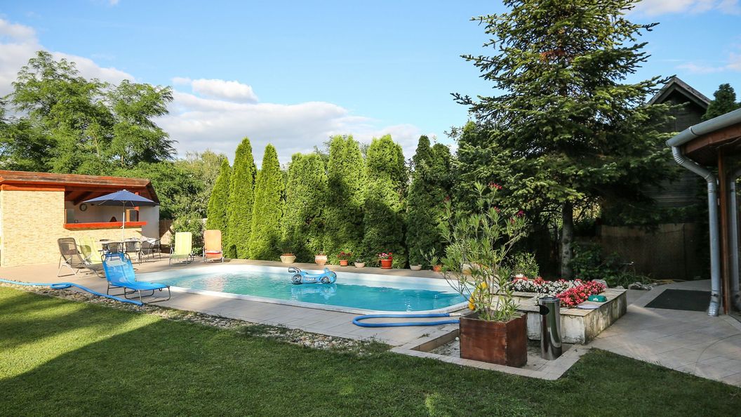 Fáradt Vándor Vendégház Domonyvölgy (1)