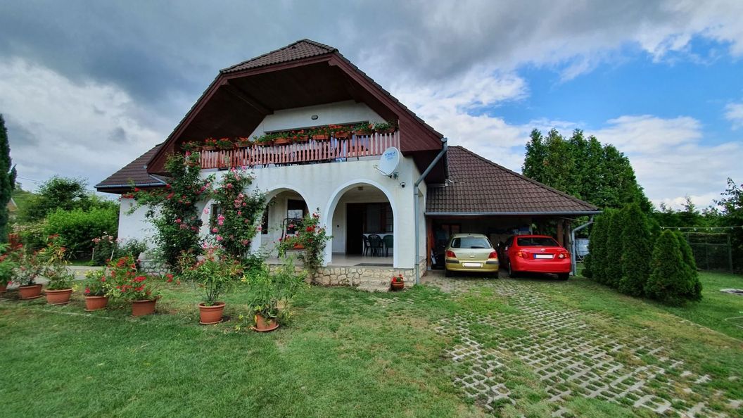 Kondor Vendégház Badacsonytomaj (1)