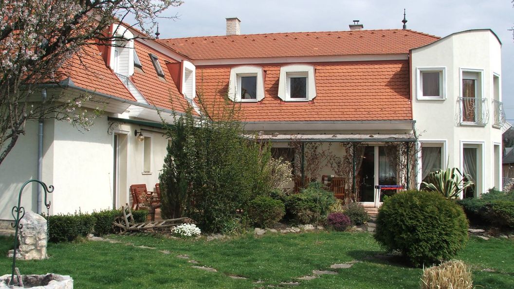 Attila Panzió Gyenesdiás (1)