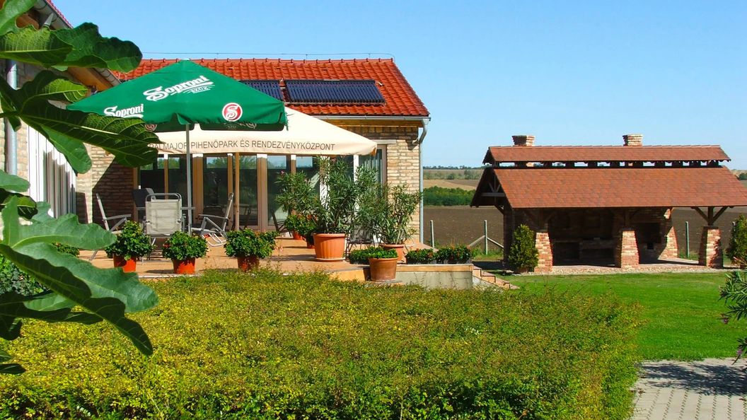 Pálmajor Pihenőpark és Rendezvényközpont Agárd (1)