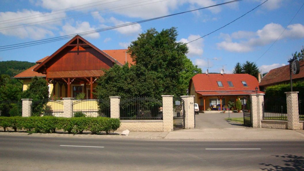 Szent István Vendégház Nagymaros (1)