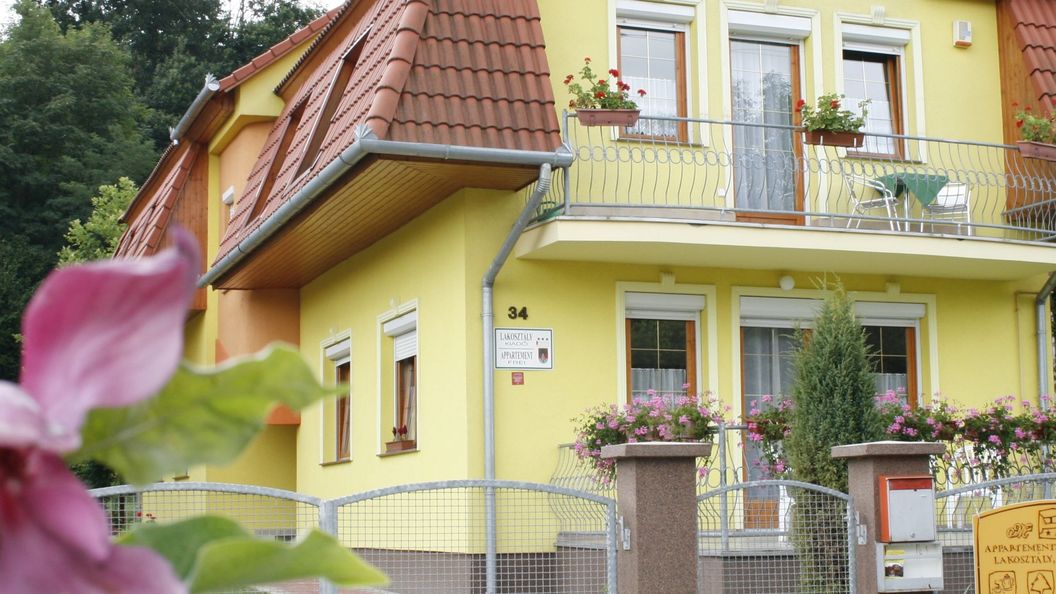 Magdaléna Apartmanház Zalakaros (1)