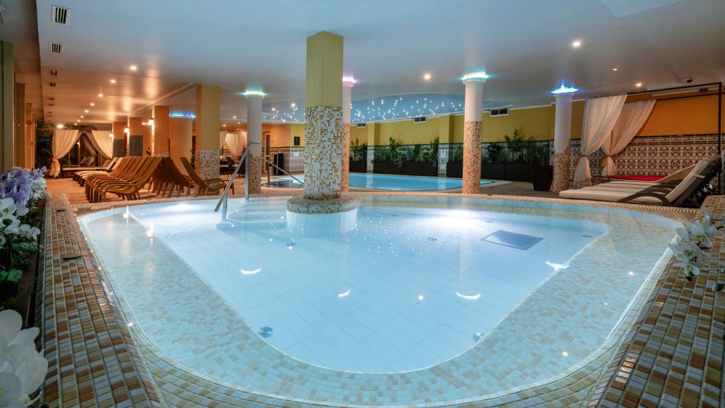 Calimbra Wellness és Konferencia Hotel Miskolctapolca (1)