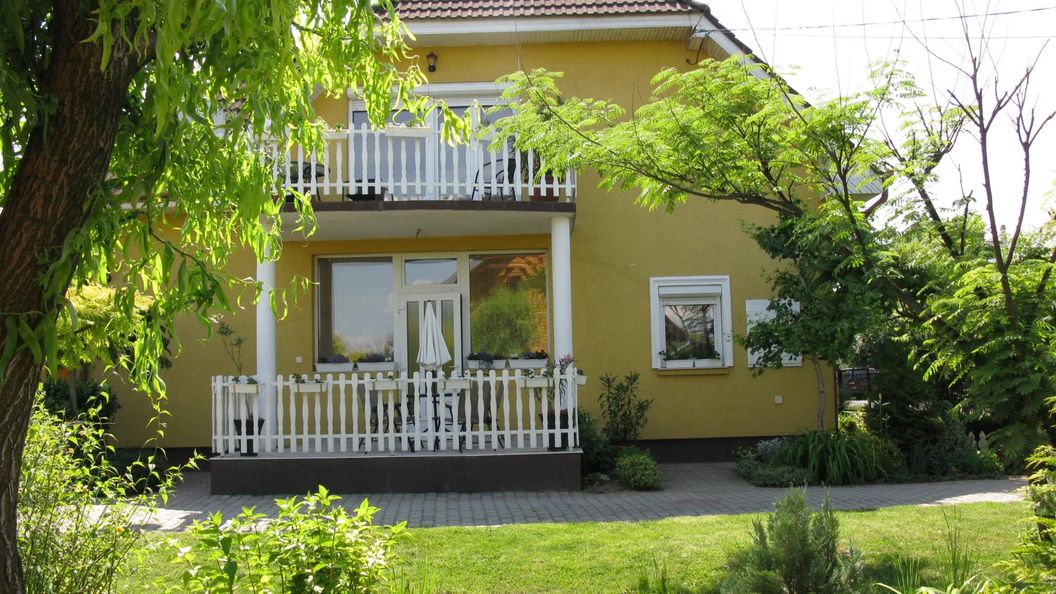 Szilvia Vendégház Siófok (1)