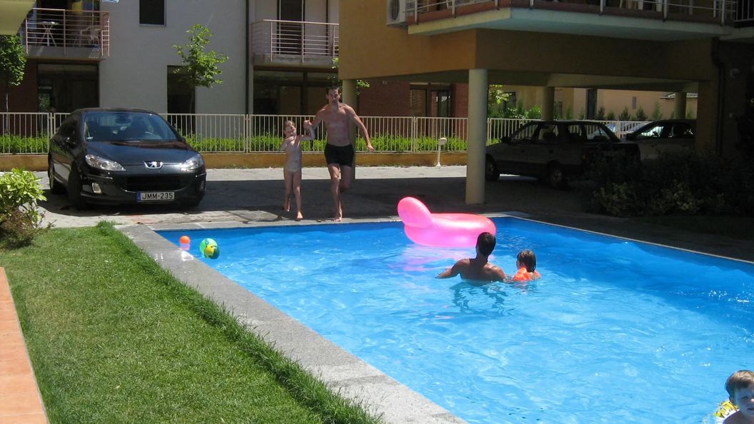 Nikola Apartman Siófok (1)