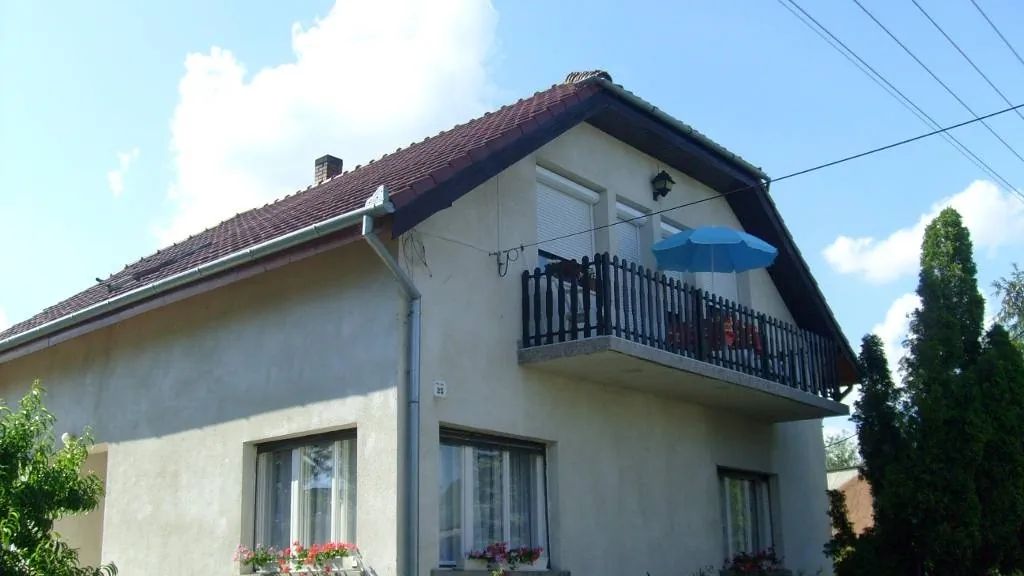 Fáró Apartman Vonyarcvashegy (1)