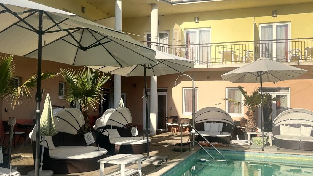 Beach Hotel Siófok (1)