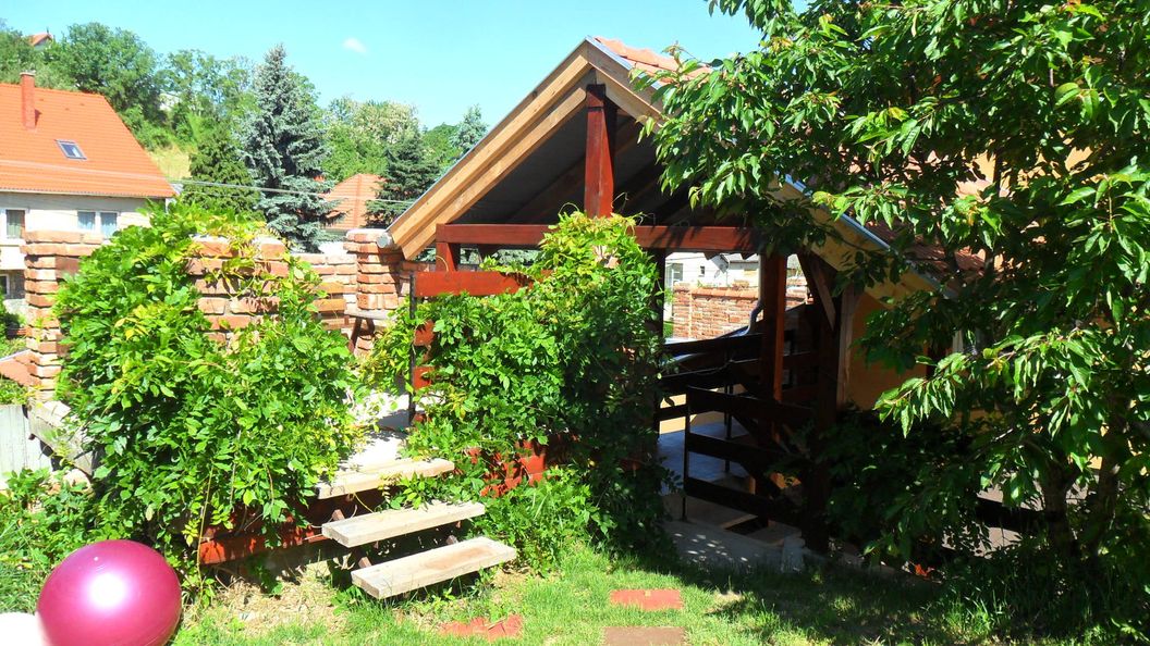 Anita Apartmanház Sárvár (1)