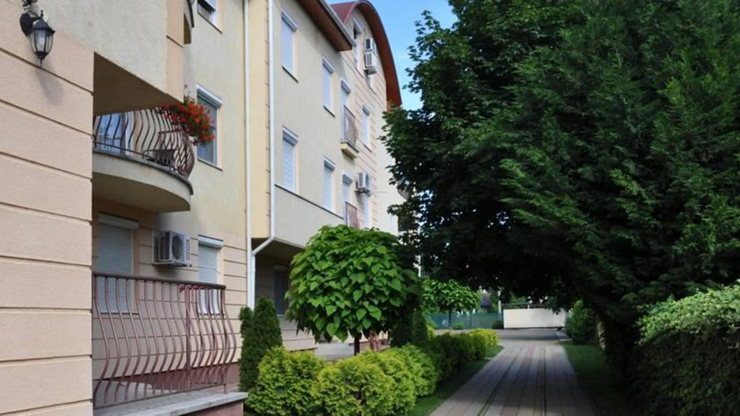 Major Stúdió Hajdúszoboszló (1)