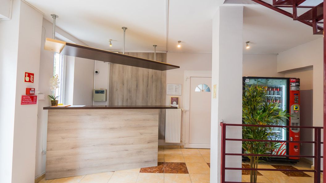 Riviéra Apartmanház Siófok (1)