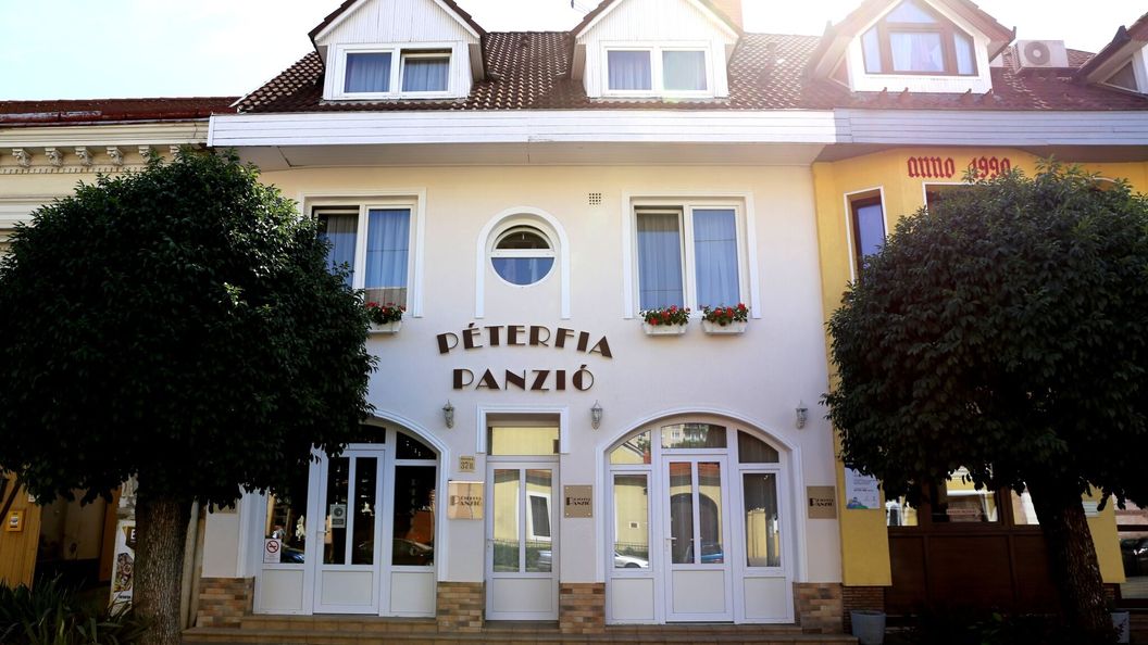 Péterfia Panzió Debrecen (1)