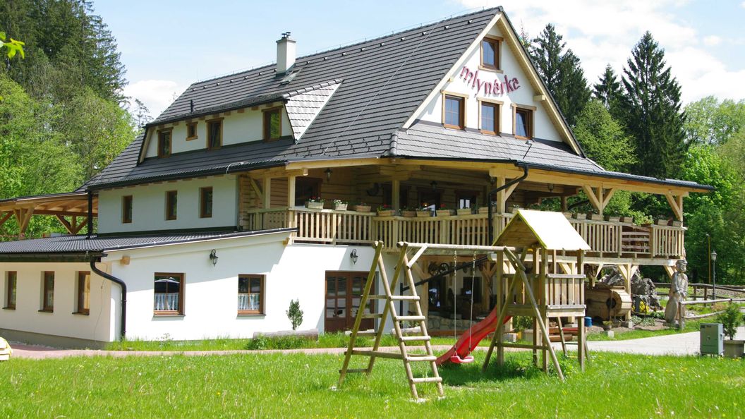 Penzión Mlynárka Rajecké Teplice (1)