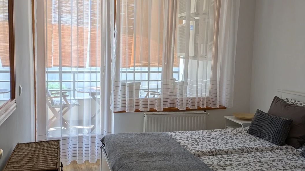 Kitti Apartman Balatonlelle (1)