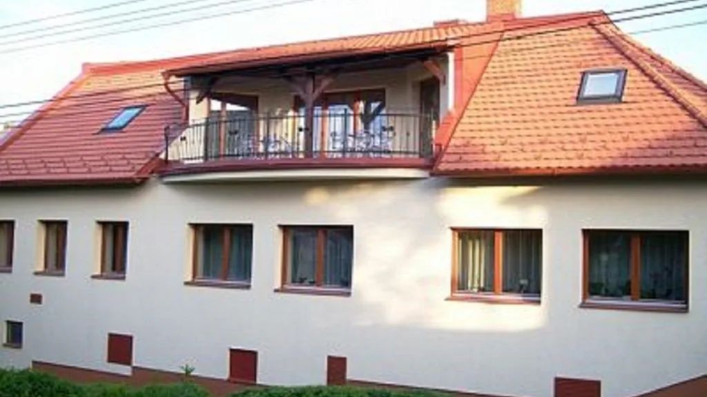 Takaros Vendéglő Kislőd (1)