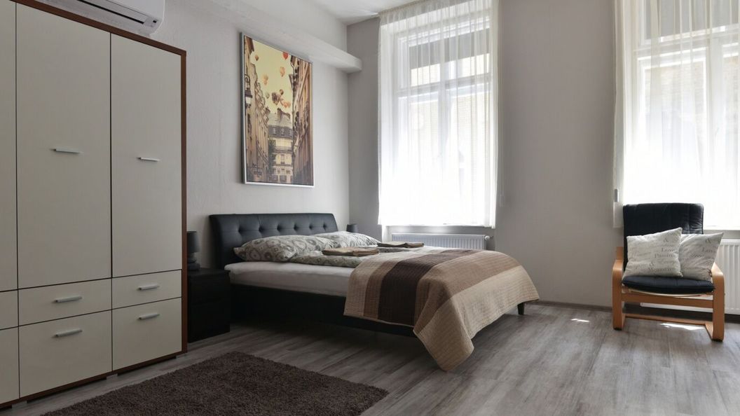 Corvin Point Rooms and Apartments Budapest (1)