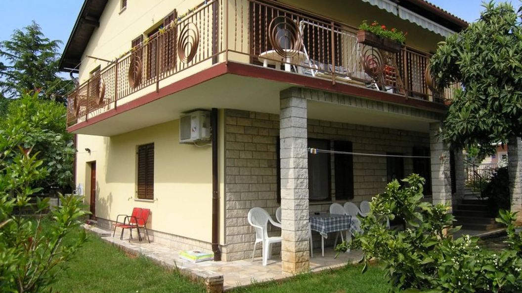 Apartments Marko Novigrad (1)