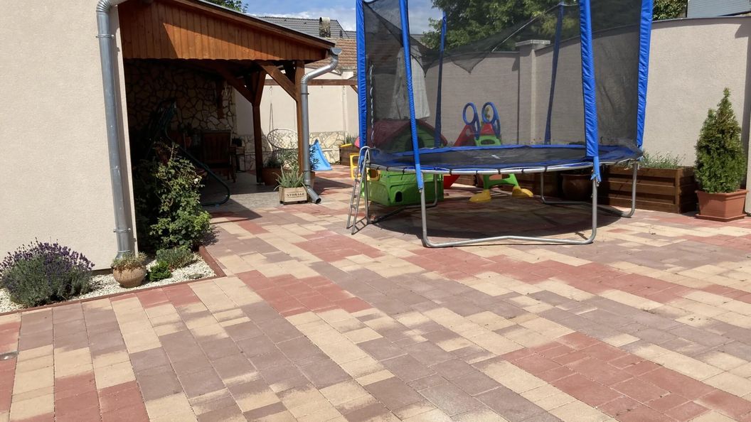 Timi Apartmanok Balatonlelle (1)