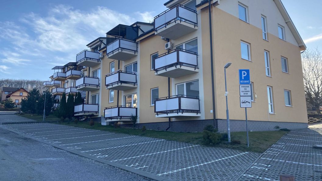 APARTMENTS MONTY Podhájska (1)