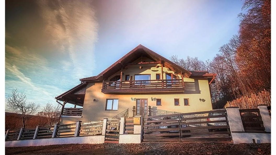 Casa de oaspeți Baes Sovata (1)