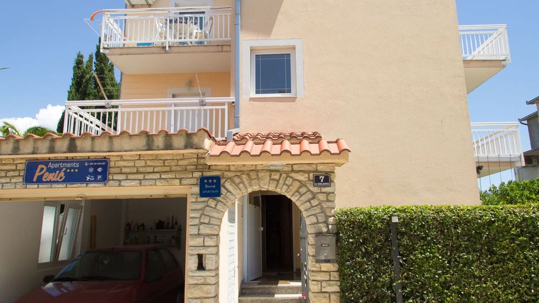 Apartmani Penić Kaštel Štafilić (1)