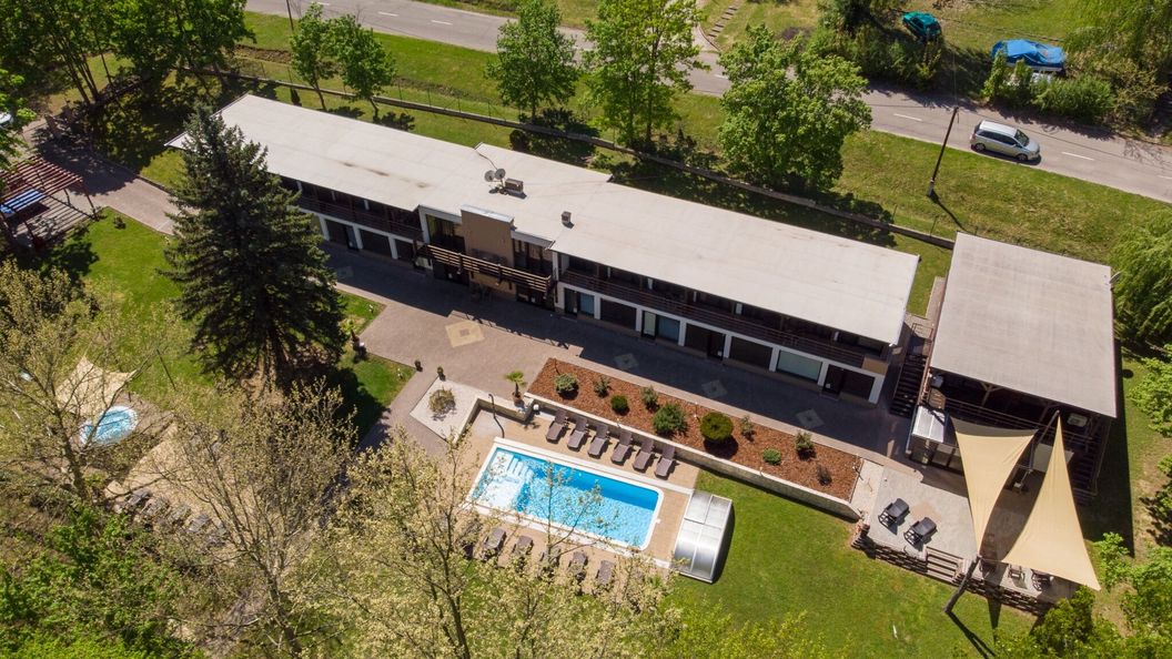 Adamkó Apartmanház Orfű (1)