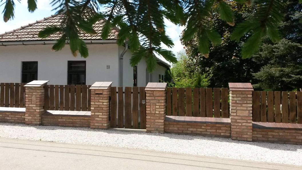 2 Sólyom Vendégház Uppony (1)