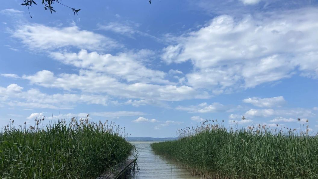 Közlönykiadó Üdülője Balatonberény (1)