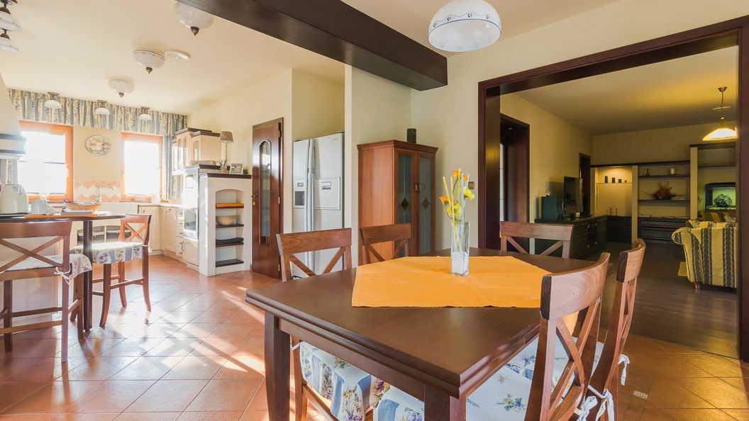 Villa Corvina Győrújbarát (1)