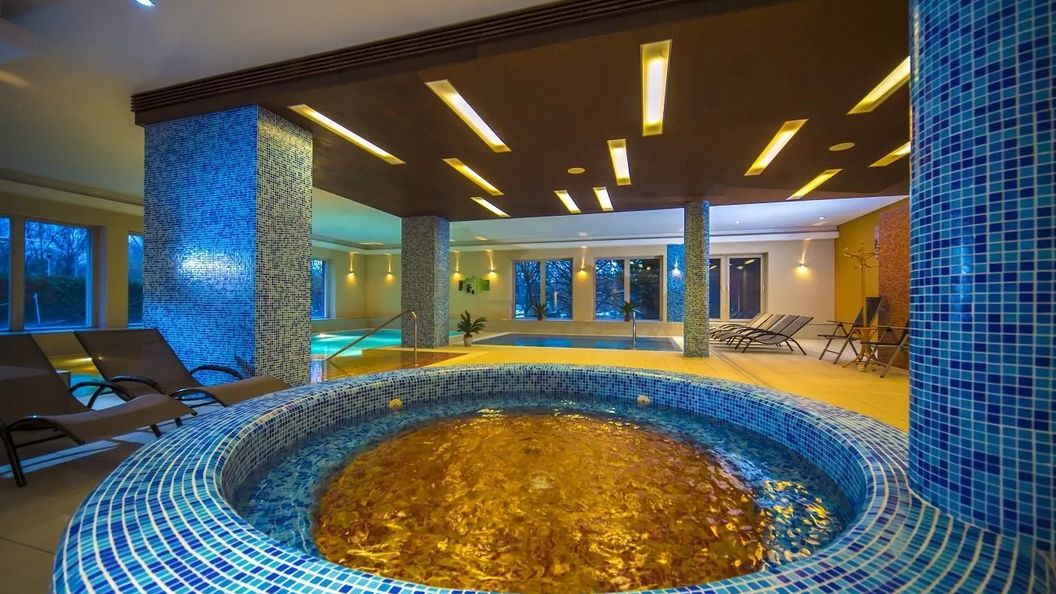 Royal Club Hotel Visegrád (1)