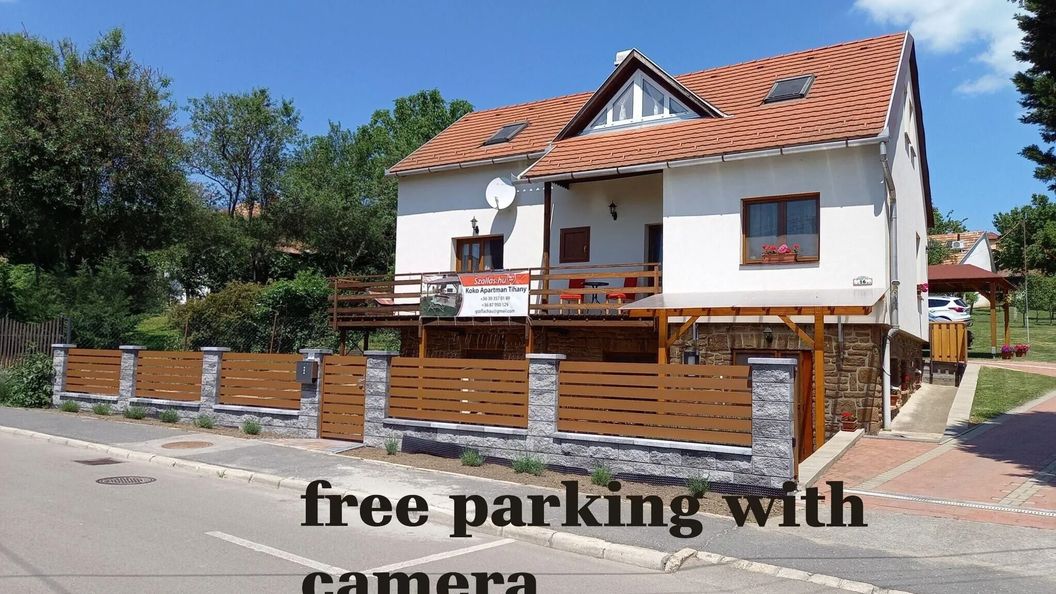 Koko Apartman Tihany (1)