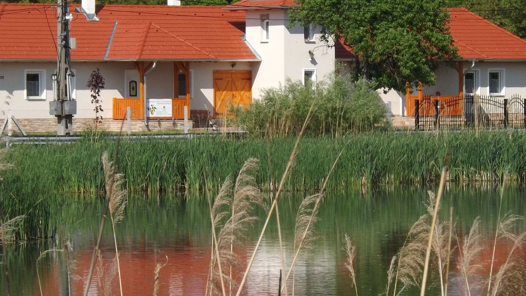 Nagybajcsi Körtefa Vendégház-Apartmanok (1)