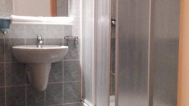 Silver Zafír Apartmanház Gyula (1)