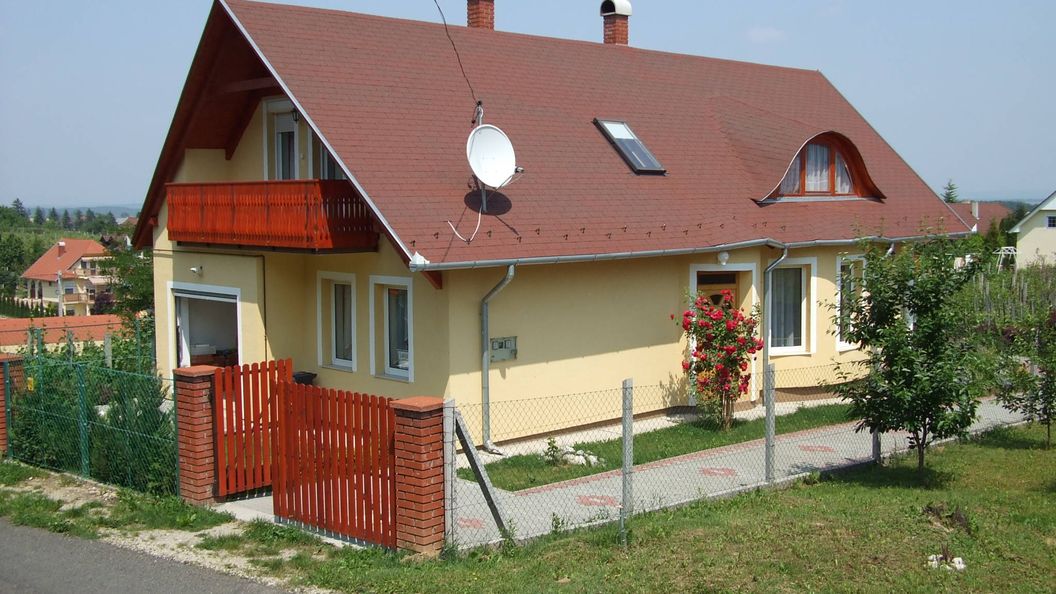 Dorina Apartman Zalakaros (1)