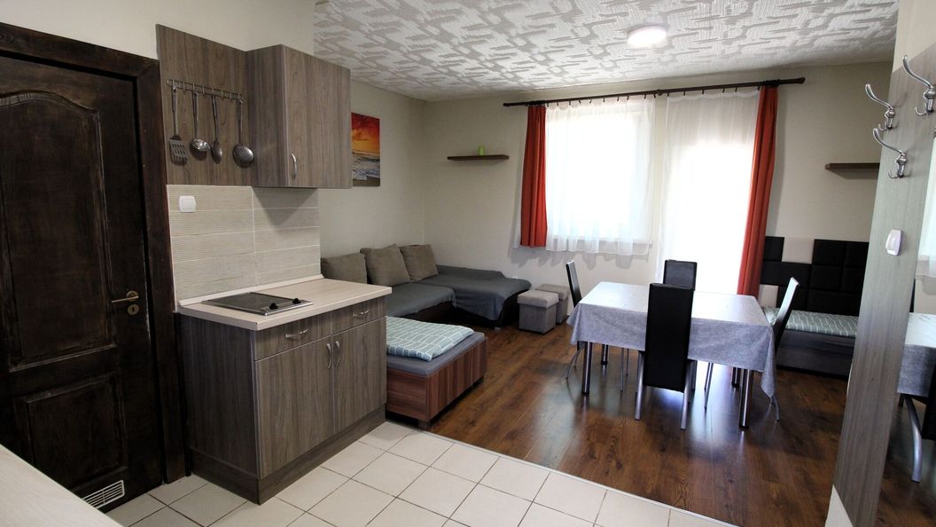 Áron Apartman Nyíregyháza (1)
