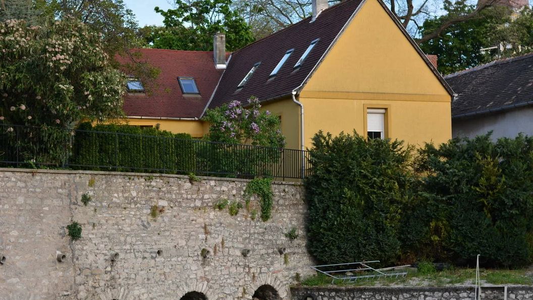 Tópart Apartman Tapolca (1)