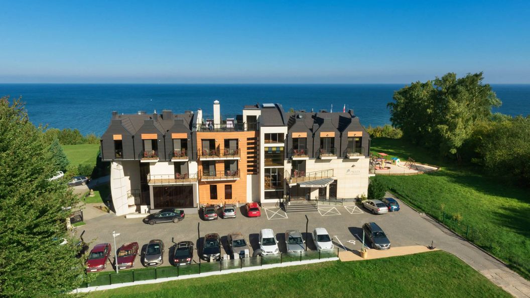 Hotel i Restauracja Faleza Jastrzębia Góra (1)