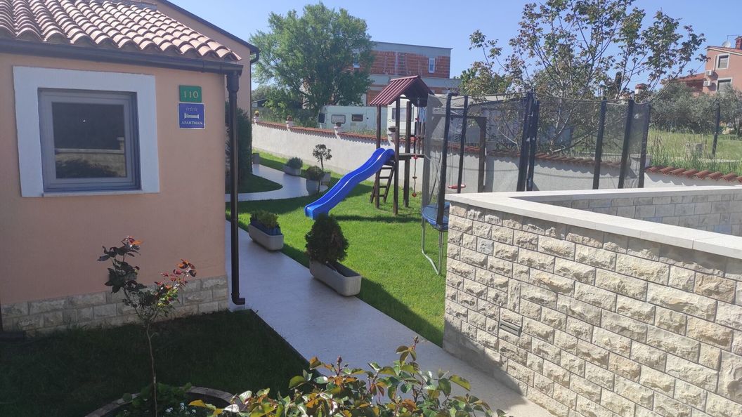 Mirjana Apartman Štinjan (1)