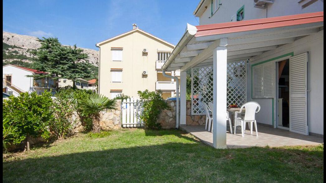 Apartments Love Baška (1)