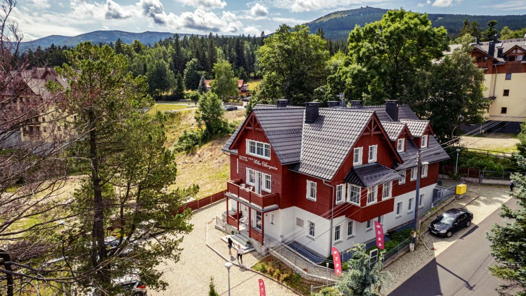 Hotel Willa Odkrywców Szklarska Poręba (1)