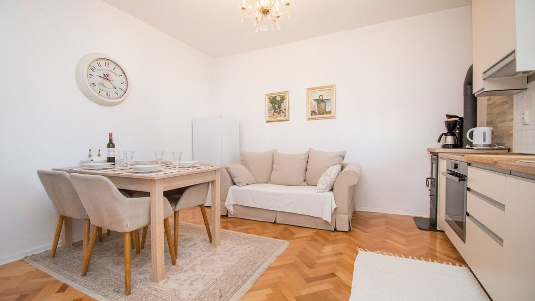 Apartment Dubravka Povljana (1)