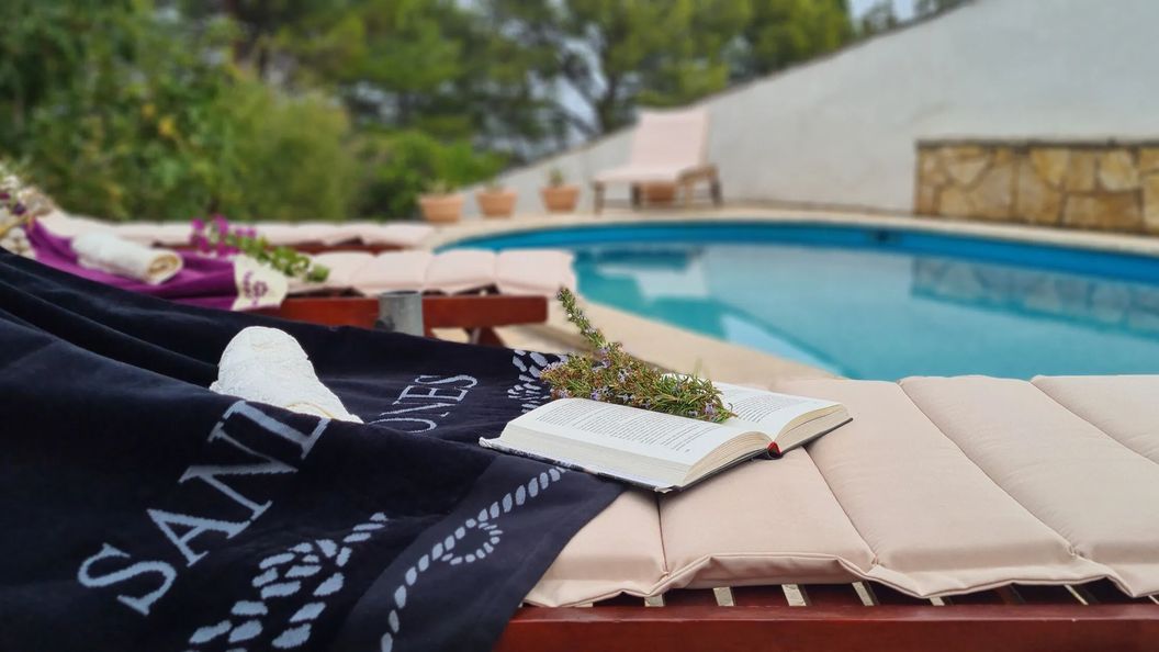 Apartment Nikola Jelsa (1)