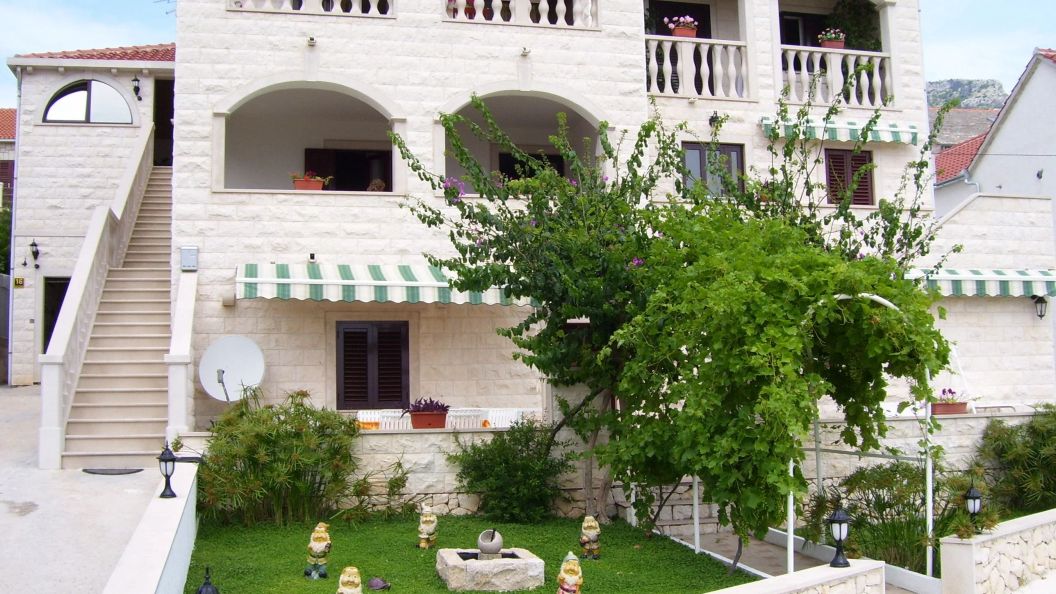 Apartments Fani Bol (1)