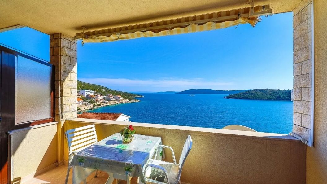 Apartments Val Vinisce (1)