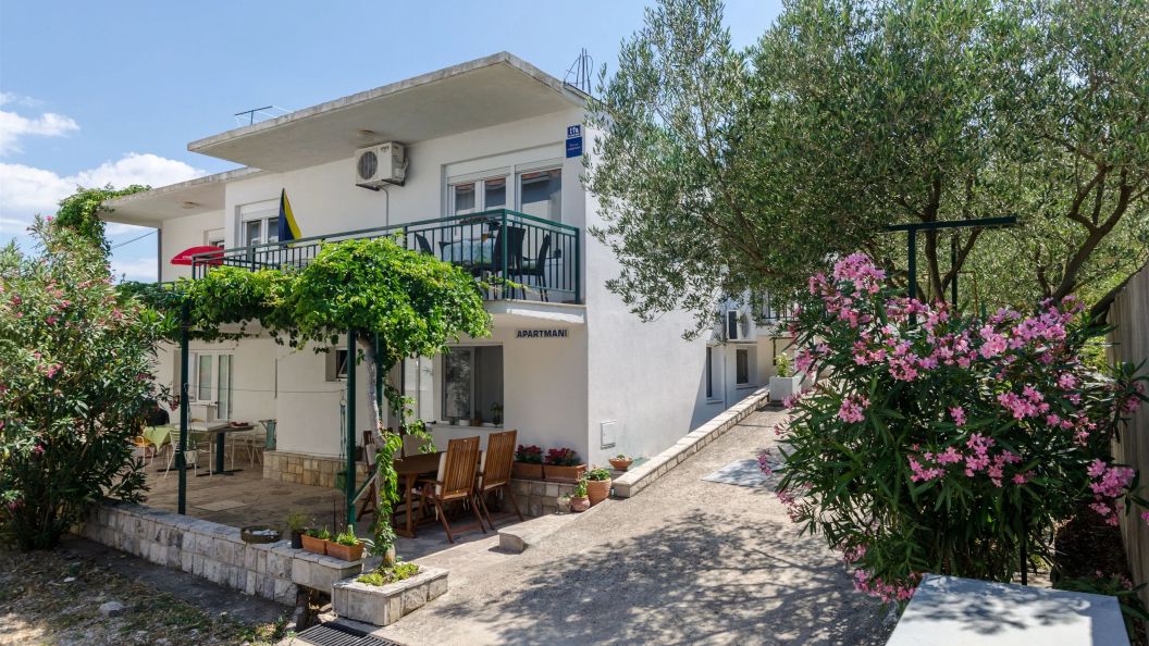 Apartments Jurica Drace (1)