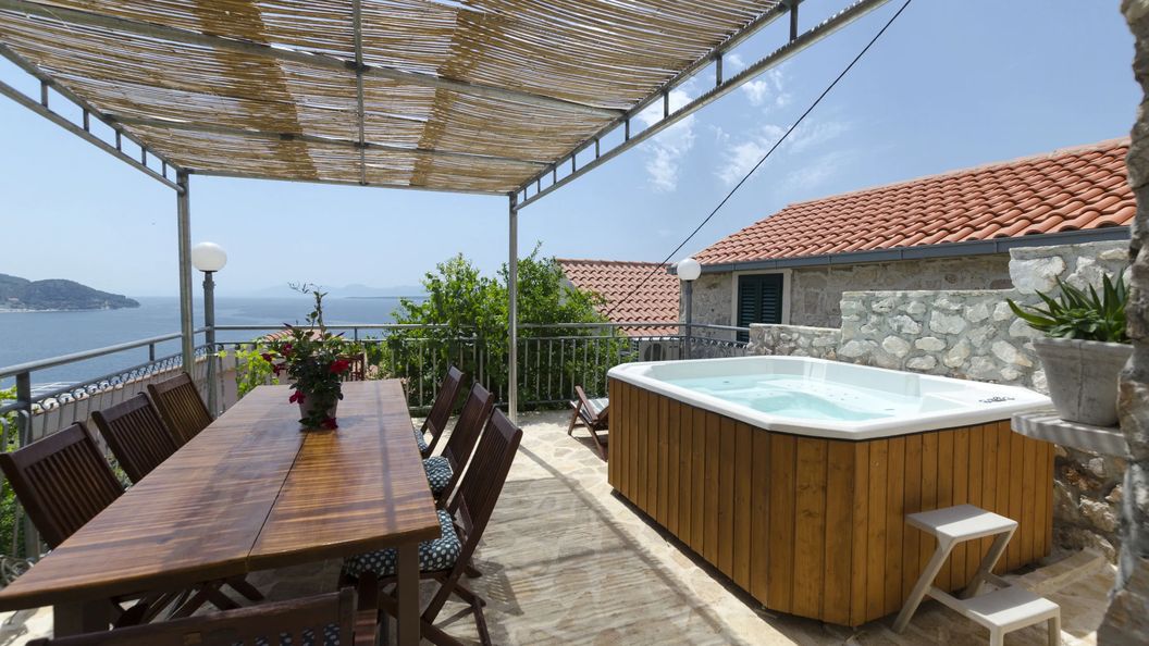 House Jasna Igrane (1)