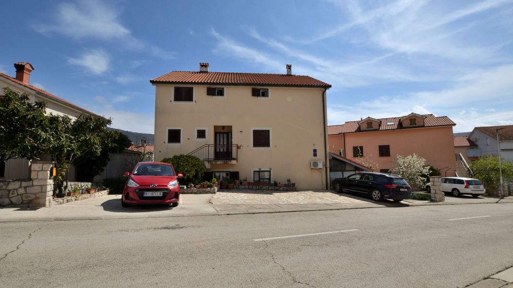 Apartments Rafael Cres (1)