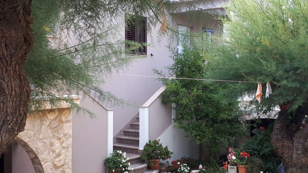 Apartments Max Razanac (1)