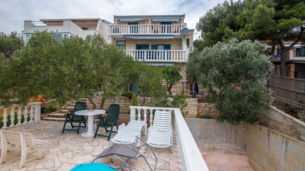 Apartment Slobodan Vinisce (1)