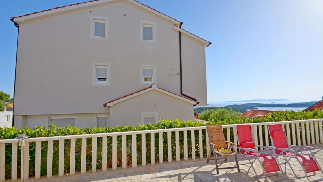 Apartments Marija Hvar (1)