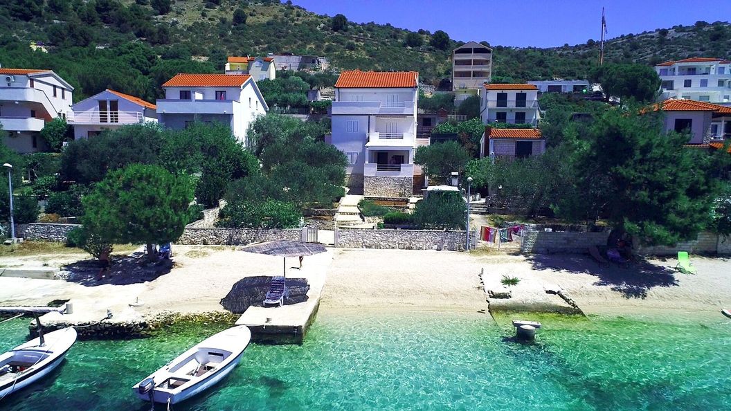 Apartments Jadranka Rogoznica (1)